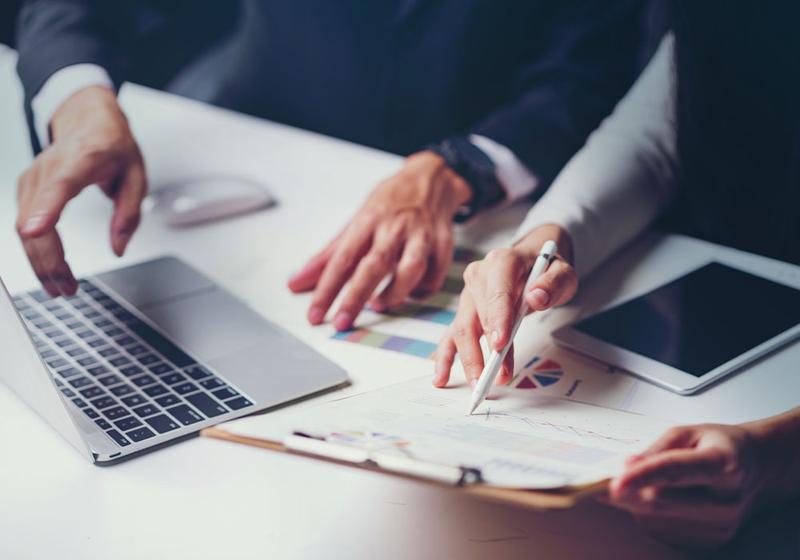 Innovación en los negocios: Descubra los cubos de datos de eMM para inteligencia empresarial